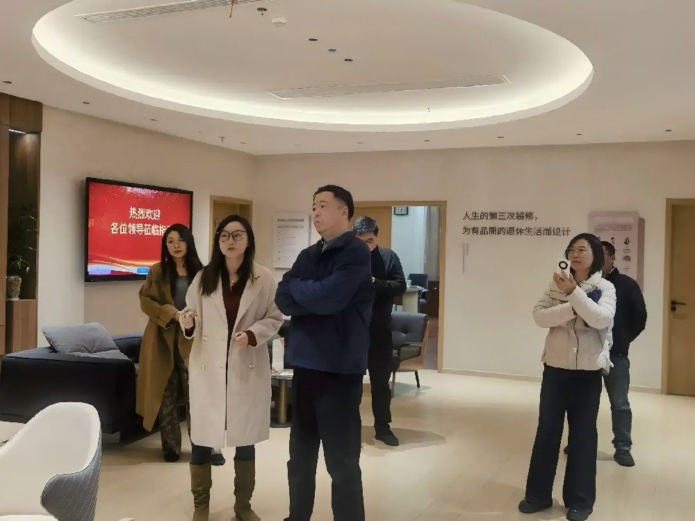 2026年1月12日 省民政厅领导考察调研“银瓴空间”展厅